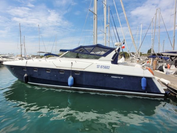 FERRETTI ALTURA 47