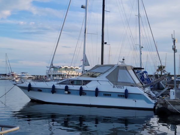 GUY COUACH 1400 Sport