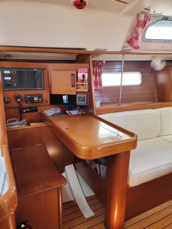 BENETEAU OCEANIS 361 CLIPPER – Image 10
