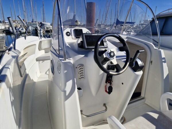 QUICKSILVER 720 COMMANDER – Image 6