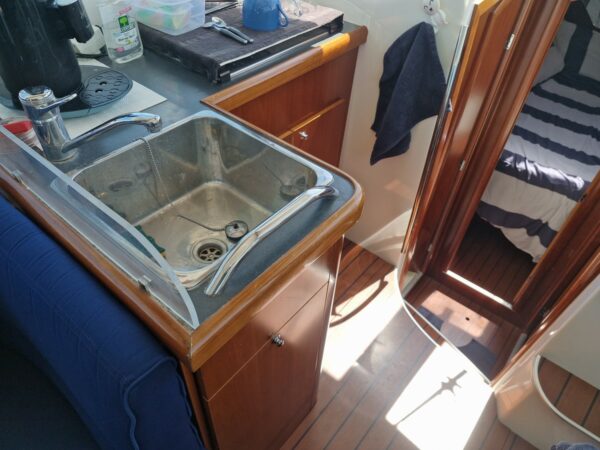 BENETEAU ANTARES 980 – Image 5