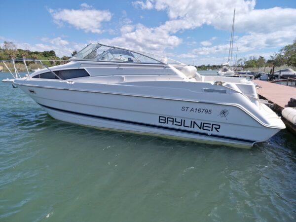 BAYLINER 2655 CIERA