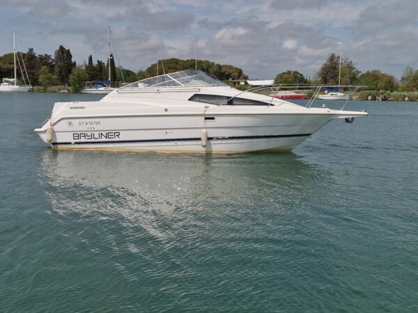 BAYLINER 2655 CIERA – Image 10