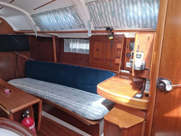 BENETEAU OCEANIS 311 CLIPPER – Image 2