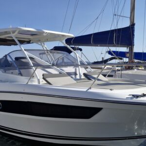 JEANNEAU CAP CAMARAT 9.0 WA