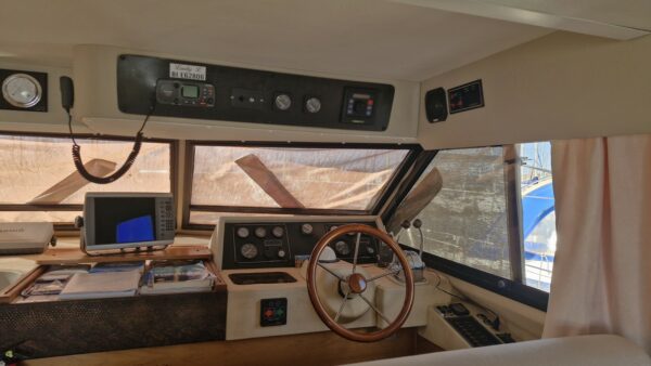 PRINCESS 415 – Image 5