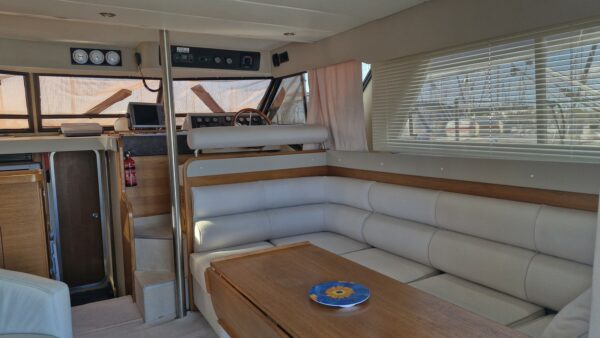 PRINCESS 415 – Image 3