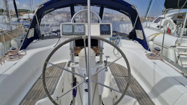 DUFOUR 36 CLASSIC – Image 2