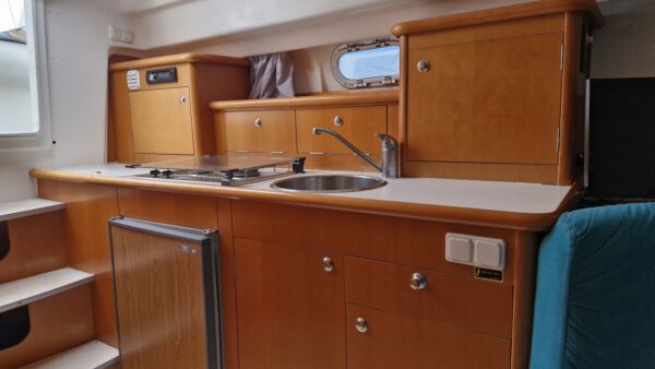 BENETEAU FLYER VIVA 920 – Image 4