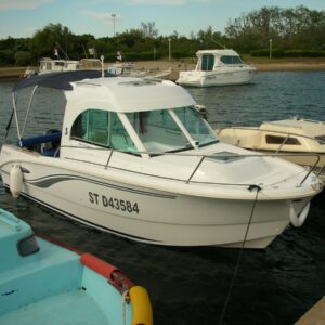 BENETEAU ANTARES 650 HB