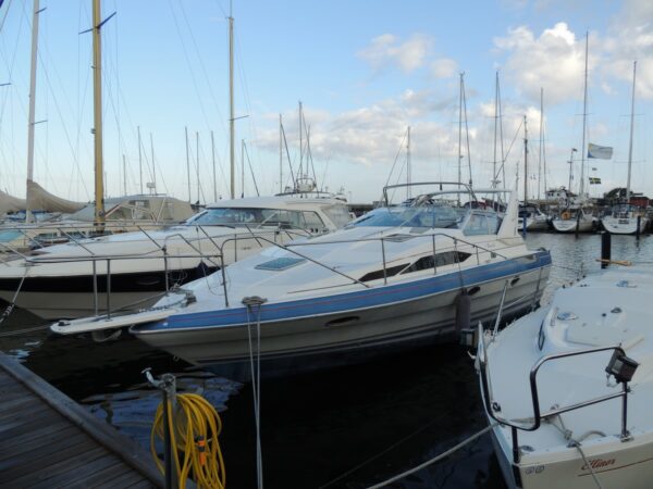 BAYLINER 3250 AVENTI SUNBRIDGE