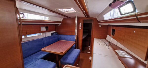 DUFOUR 375 Grand Large – Image 3