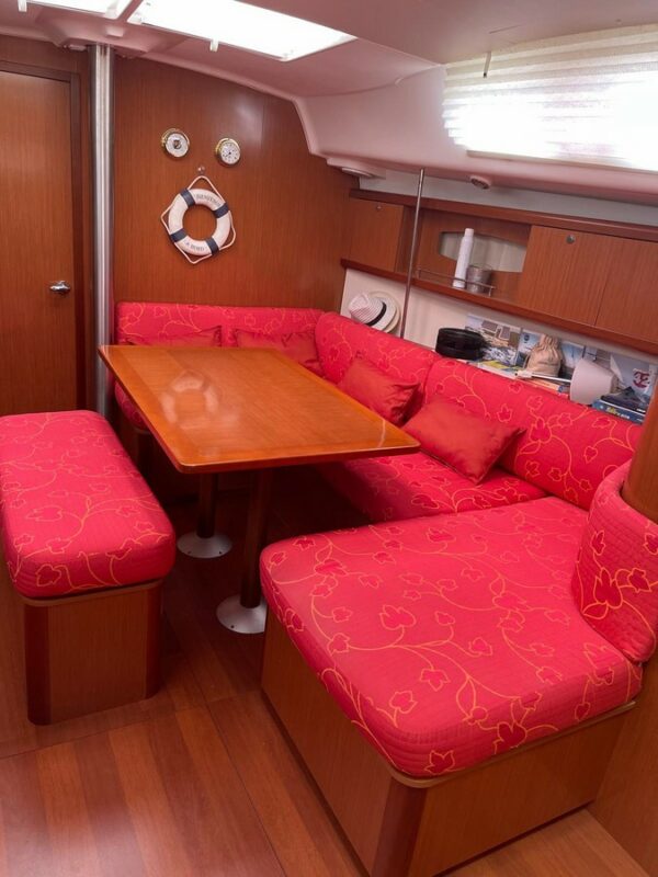 BENETEAU OCEANIS 40 – Image 5