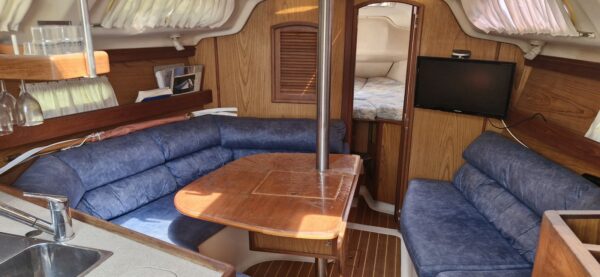 HUNTER 340 – Image 5