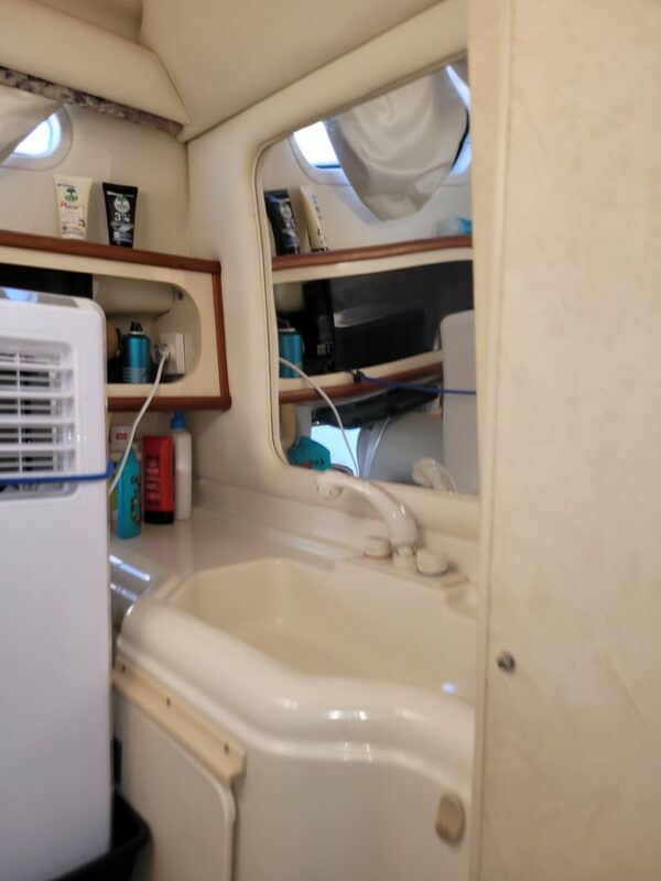 BAYLINER 2855 CIERA – Image 9