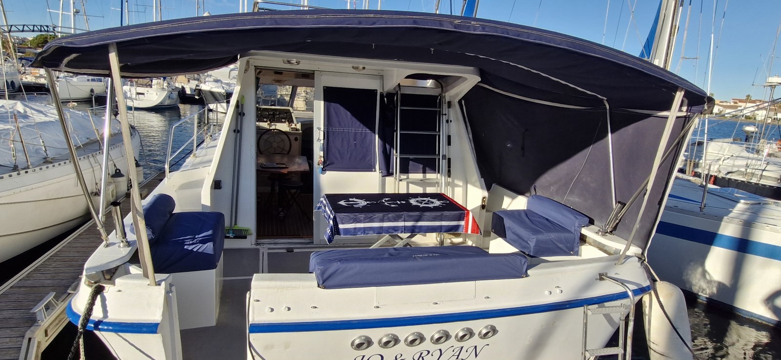 POWLES 36 FLY – Image 2