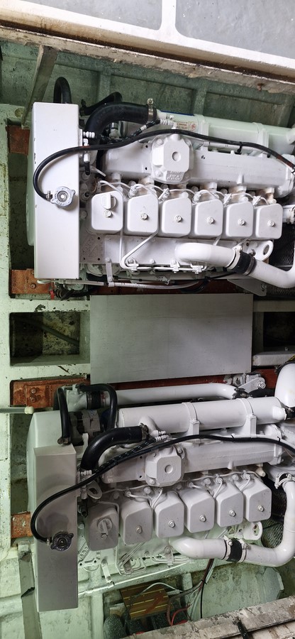 POWLES 36 FLY – Image 11