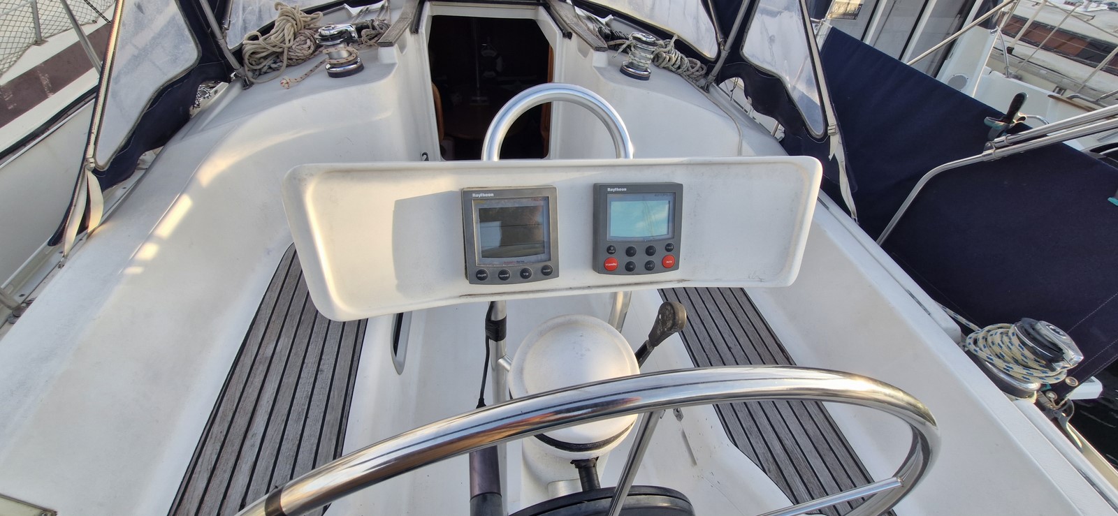Jeanneau sun odyssey 32.2 – Image 2