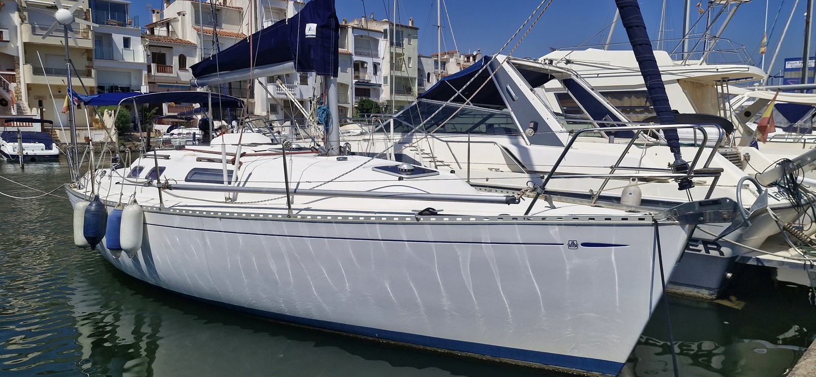 DUFOUR 32 CLASSIC