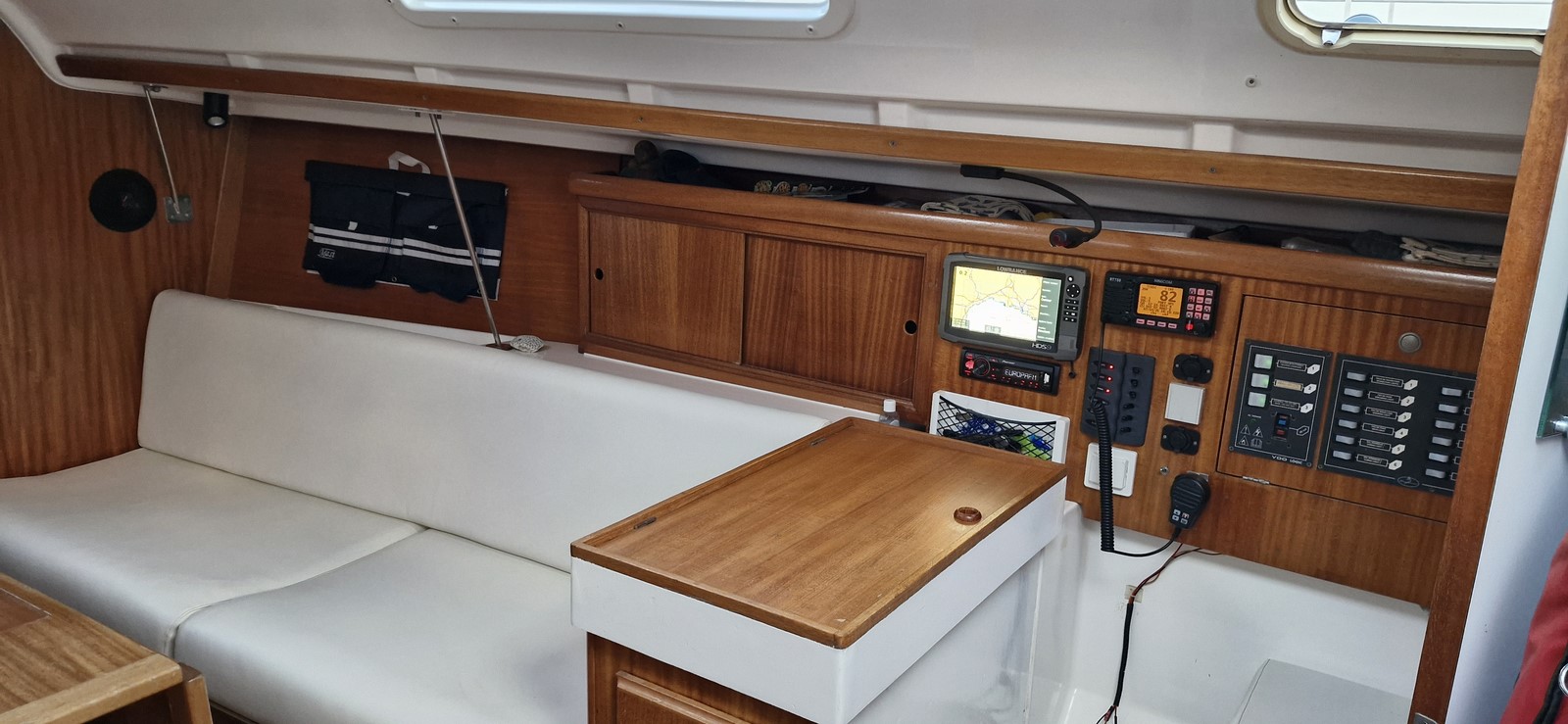 DUFOUR 32 CLASSIC – Image 6