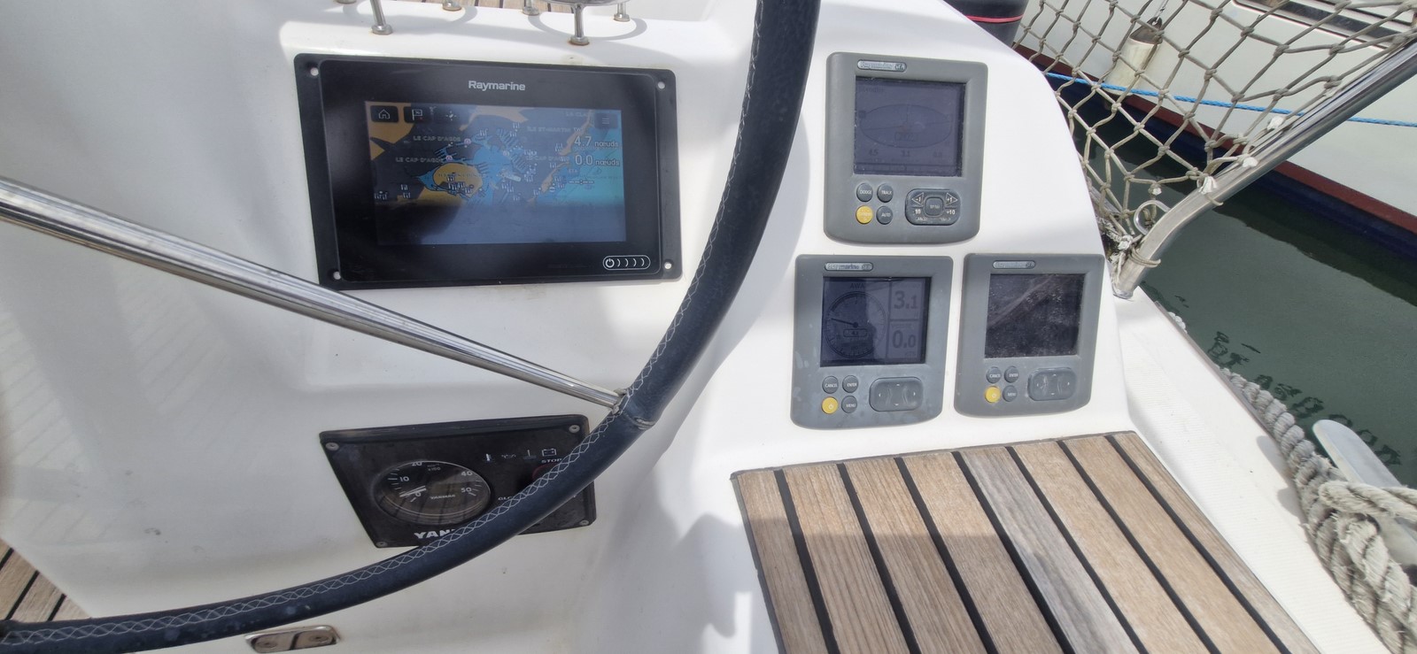DUFOUR 375 GRAND LARGE – Image 4