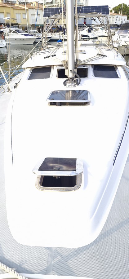 HUNTER 41 DECK SALON – Image 4