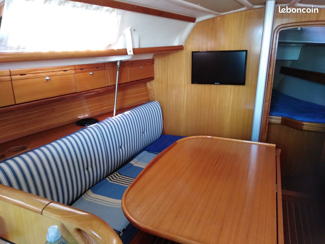 BAVARIA 30 CRUISER – Image 5